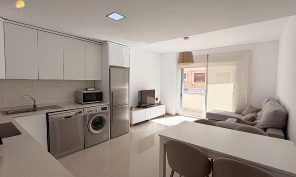 Revente - Apartment -
Torrevieja - Parque de las Naciones