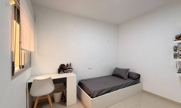 Revente - Apartment -
Torrevieja - Parque de las Naciones
