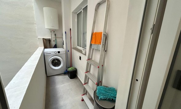 Revente - Apartment -
Torrevieja - Estacion De Autobuses