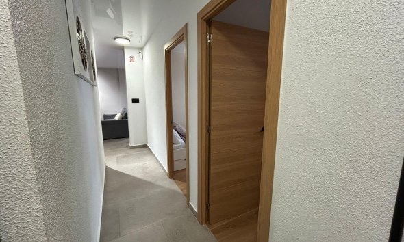 Revente - Apartment -
Torrevieja - Estacion De Autobuses