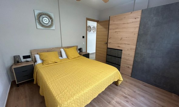 Revente - Apartment -
Torrevieja - Estacion De Autobuses