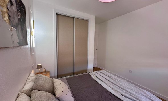 Revente - Apartment -
Torrevieja - Habaneras