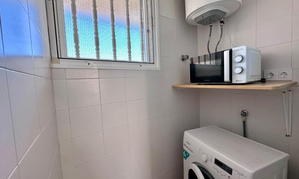 Revente - Apartment -
Torrevieja - Habaneras