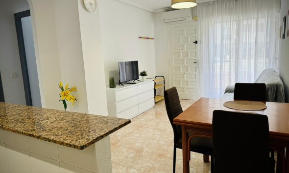 Revente - Apartment -
Torrevieja - Playa del Cura
