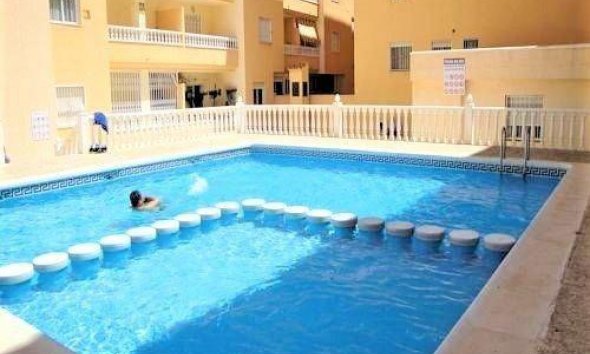 Reventa - Apartment -
Torrevieja - Centro