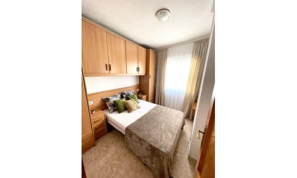 Reventa - Apartment -
Torrevieja - Centro