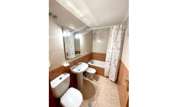 Reventa - Apartment -
Torrevieja - Centro