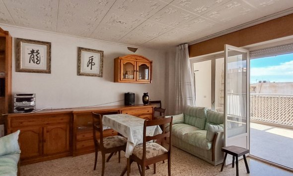 Revente - Attique -
Torrevieja - Playa De Los Naufragos