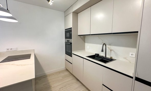 Revente - Apartment -
Torrevieja - Costa Blanca