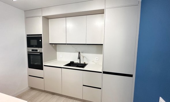 Revente - Apartment -
Torrevieja - Costa Blanca