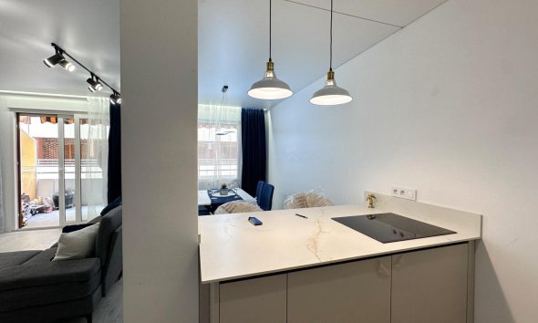 Revente - Apartment -
Torrevieja - Costa Blanca