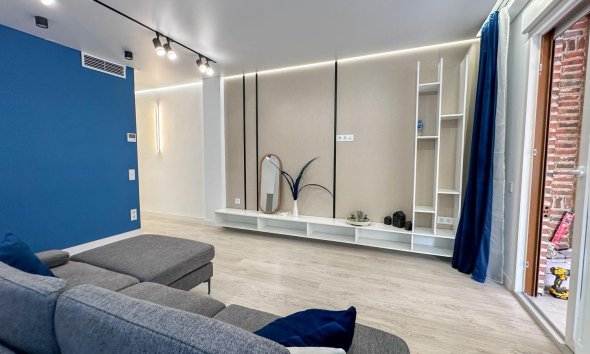 Revente - Apartment -
Torrevieja - Costa Blanca