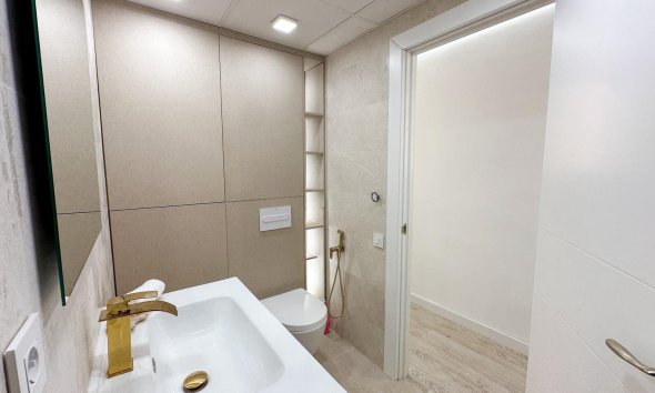 Revente - Apartment -
Torrevieja - Costa Blanca