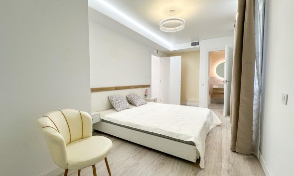 Revente - Apartment -
Torrevieja - Costa Blanca