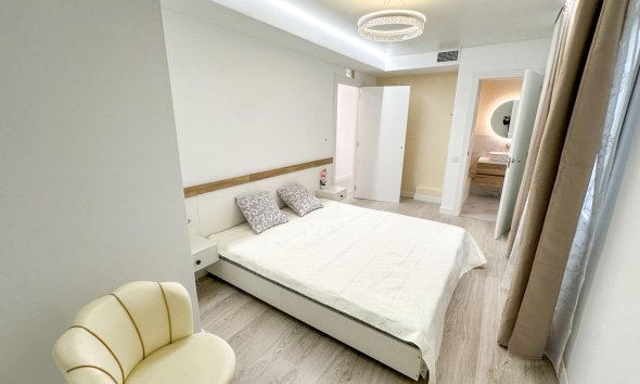 Revente - Apartment -
Torrevieja - Costa Blanca