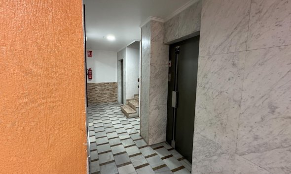 Revente - Apartment -
Torrevieja - Costa Blanca