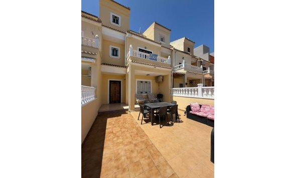 Revente - Town House -
Campoamor - Costa Blanca