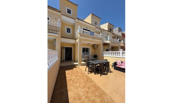 Revente - Town House -
Campoamor - Costa Blanca