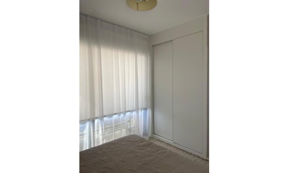 Revente - Apartment -
Villamartin - Costa Blanca