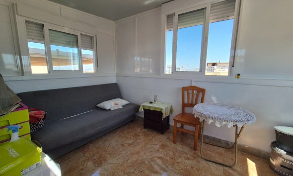 Resale - Bungalow -
Torrevieja - Costa Blanca