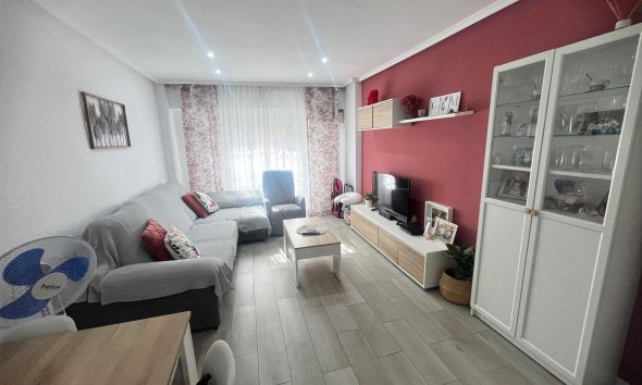 Resale - Apartment -
San Fulgencio - San Fulgencio Pueblo