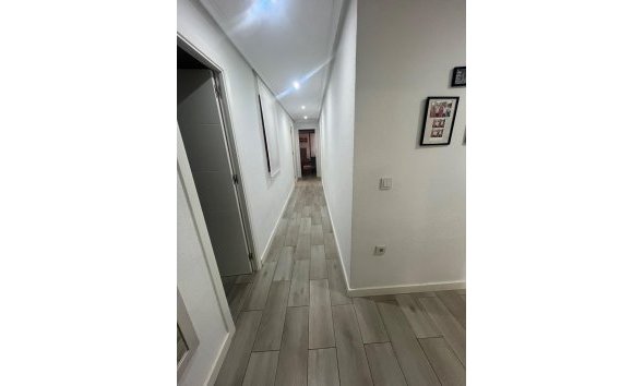 Resale - Apartment -
San Fulgencio - San Fulgencio Pueblo