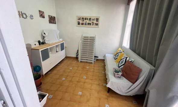 Resale - Apartment -
San Fulgencio - San Fulgencio Pueblo