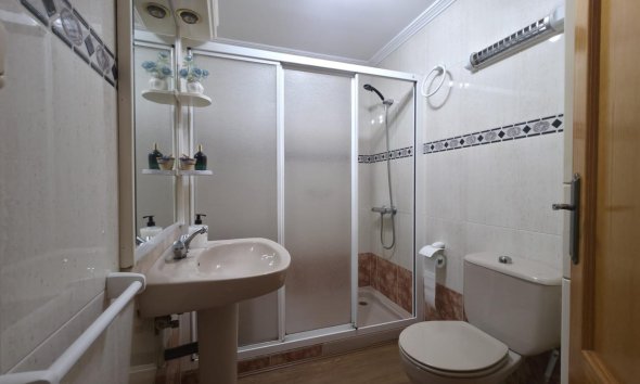 Revente - Apartment -
Torrevieja - Acequion