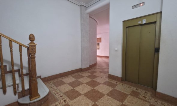 Revente - Apartment -
Torrevieja - Acequion