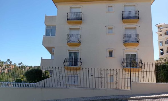 Reventa - Apartment -
Villamartin - Costa Blanca