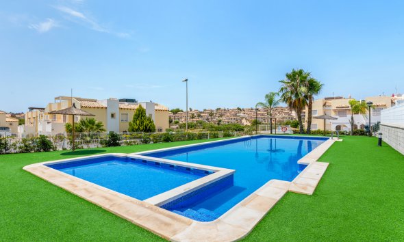 Revente - Apartment -
Villamartin - Costa Blanca