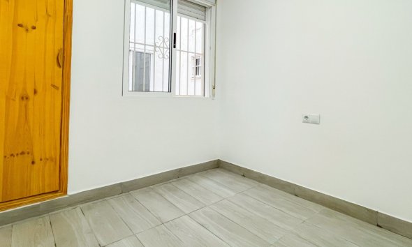 Revente - Apartment -
Torrevieja - Costa Blanca