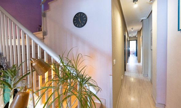 Revente - Attique -
Torrevieja - Costa Blanca