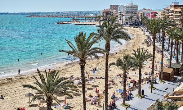 Revente - Attique -
Torrevieja - Costa Blanca