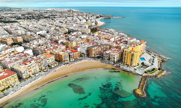 Revente - Attique -
Torrevieja - Costa Blanca