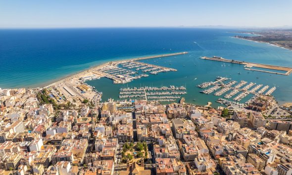 Revente - Attique -
Torrevieja - Costa Blanca