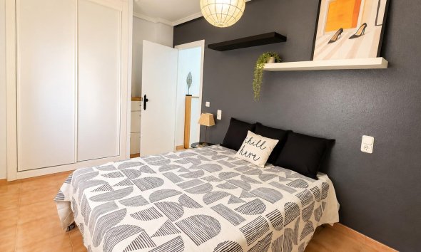 Reventa - Apartment -
Torrevieja - Habaneras