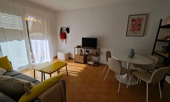 Revente - Apartment -
Cabo Roig