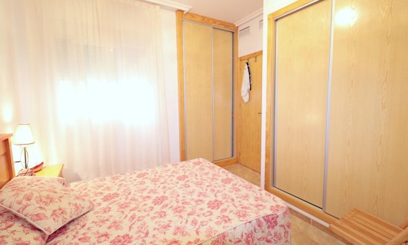 Revente - Apartment -
Torrevieja - Acequion