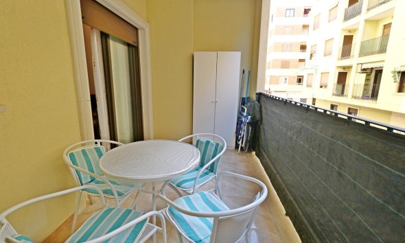Revente - Apartment -
Torrevieja - Acequion
