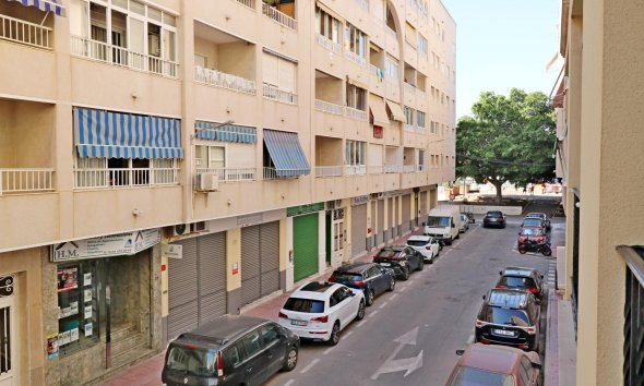 Revente - Apartment -
Torrevieja - Acequion