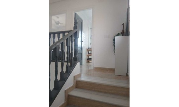 Revente - Villa -
Villamartin - Costa Blanca