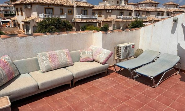 Revente - Semi Detached -
Lomas de Caboroig - Costa Blanca