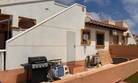 Revente - Semi Detached -
Lomas de Caboroig - Costa Blanca