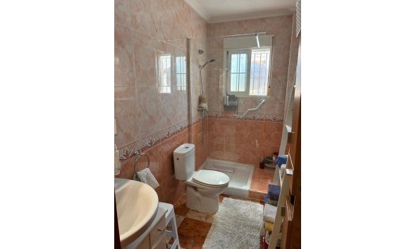 Revente - Semi Detached -
Lomas de Caboroig - Costa Blanca