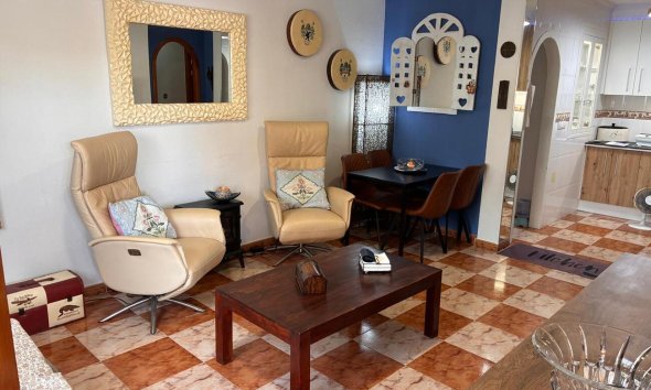 Revente - Semi Detached -
Lomas de Caboroig - Costa Blanca