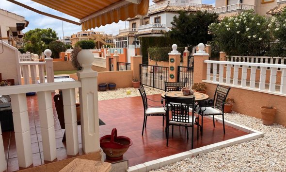 Revente - Semi Detached -
Lomas de Caboroig - Costa Blanca