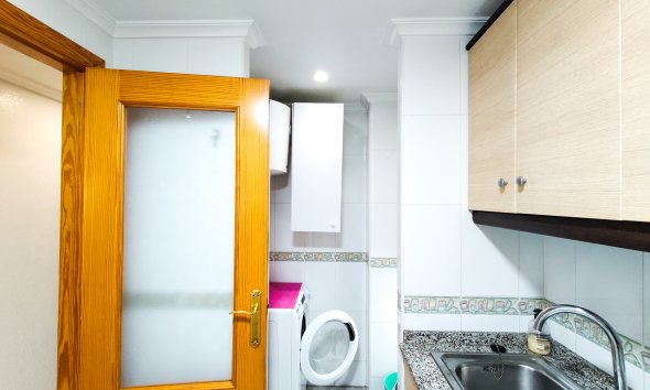 Revente - Apartment -
Guardamar del Segura - Costa Blanca