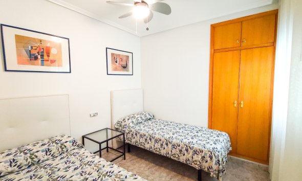 Revente - Apartment -
Guardamar del Segura - Costa Blanca