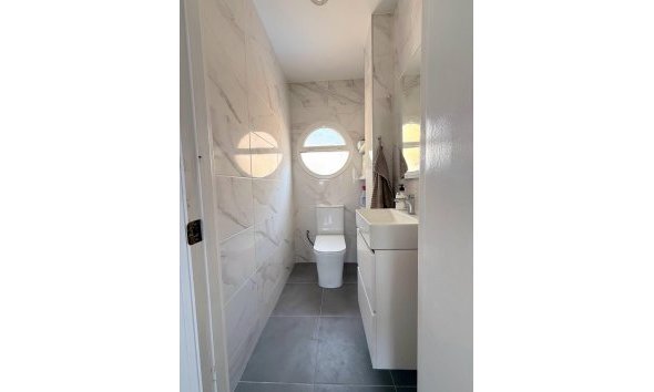 Revente - Duplex -
Torrevieja - Playa del Cura